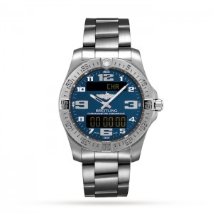 Breitling Professional Herren Quarz Blau Titan Uhr E79363101C1E1